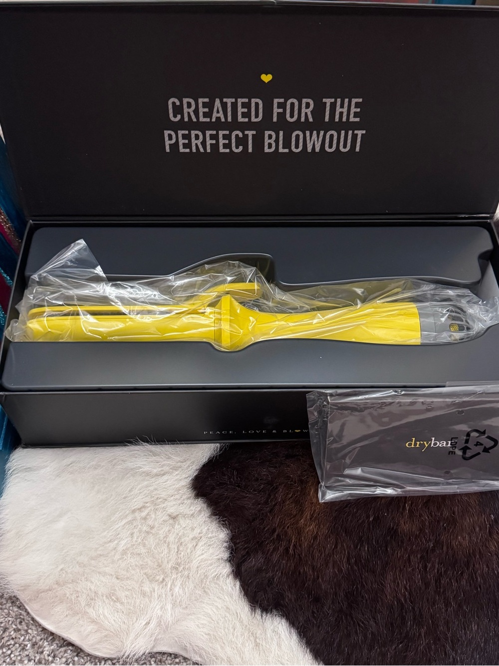 Drybar NIB  Straight Shot